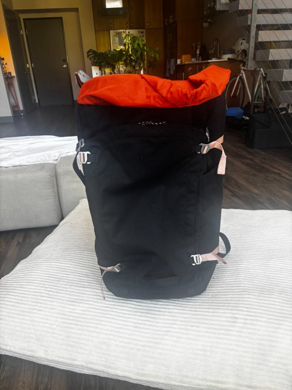 Salkan The Longhaul 45L + 20L Travel Backpack - Picture 10 of 15